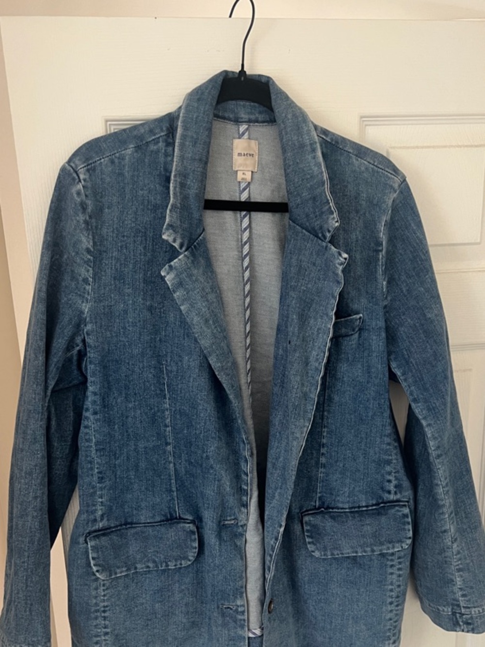 Anthropologie- Maeve  Distressed Light Blue Denim Blazer
